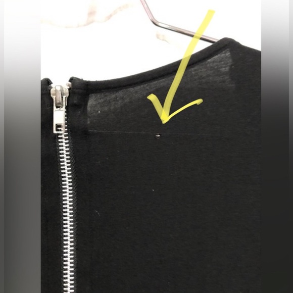 TWENTYONE women’s black floral neckline blouse size S preloved condition - Picture 11 of 11